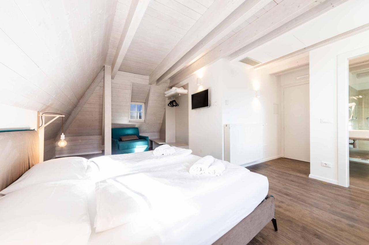 Stay Cooper L Guesthouse Zum Loewen Merano Dış mekan fotoğraf